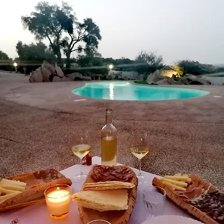 Inn San Giacomo Sant'Antonio di Gallura